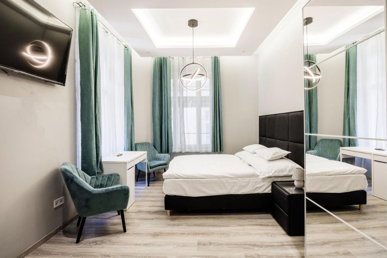 A Golden Star Modern Luxury And *